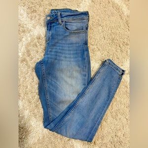 Zara Blue Denim Skinny Jeans Mid Rise | Size 4
